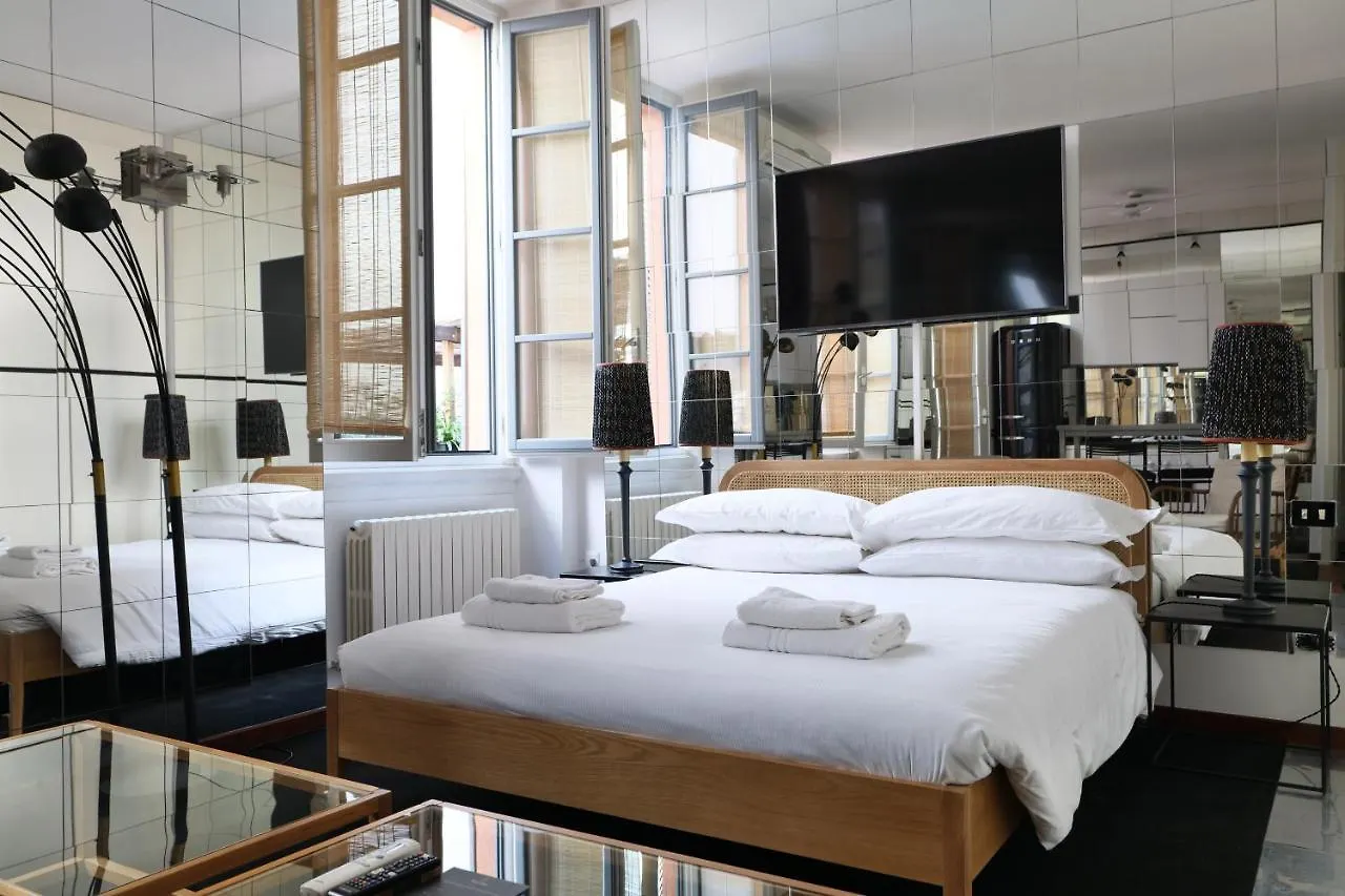 Elegant Terrace Suite Milan Italy